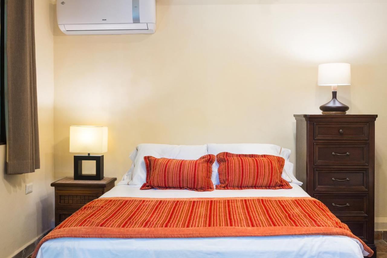Alamos Inn Hotel Con Jacuzzi Y Piscina Cancún Eksteriør billede