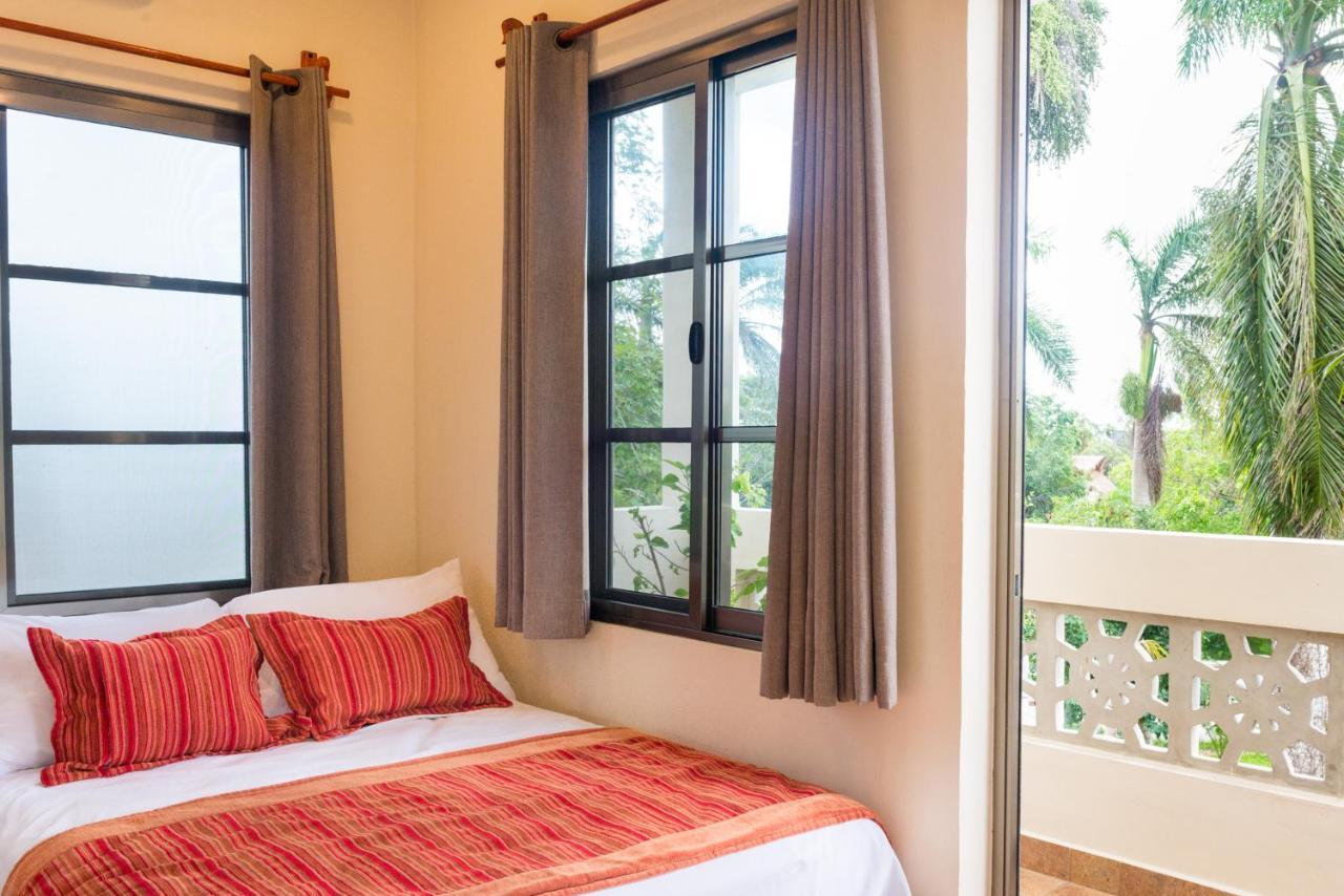 Alamos Inn Hotel Con Jacuzzi Y Piscina Cancún Eksteriør billede