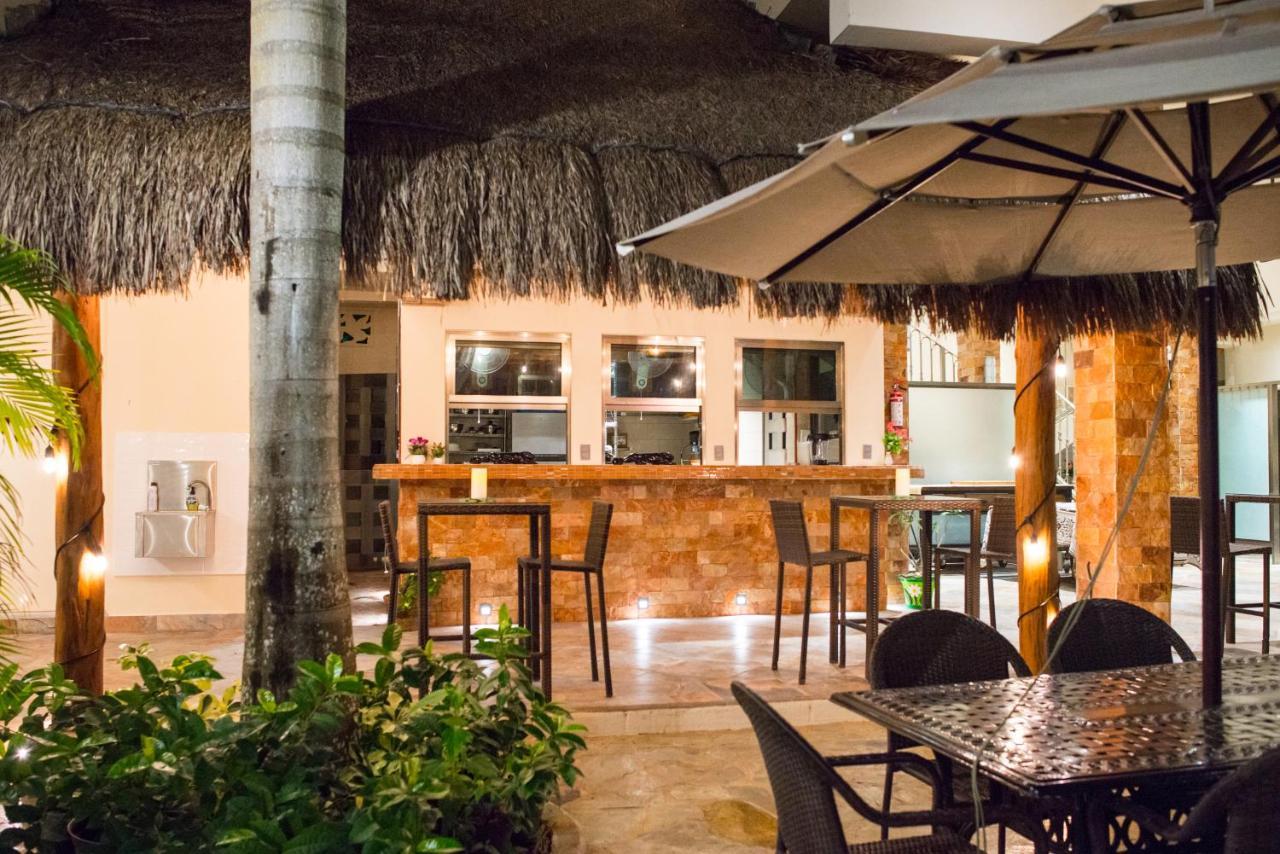 Alamos Inn Hotel Con Jacuzzi Y Piscina Cancún Eksteriør billede